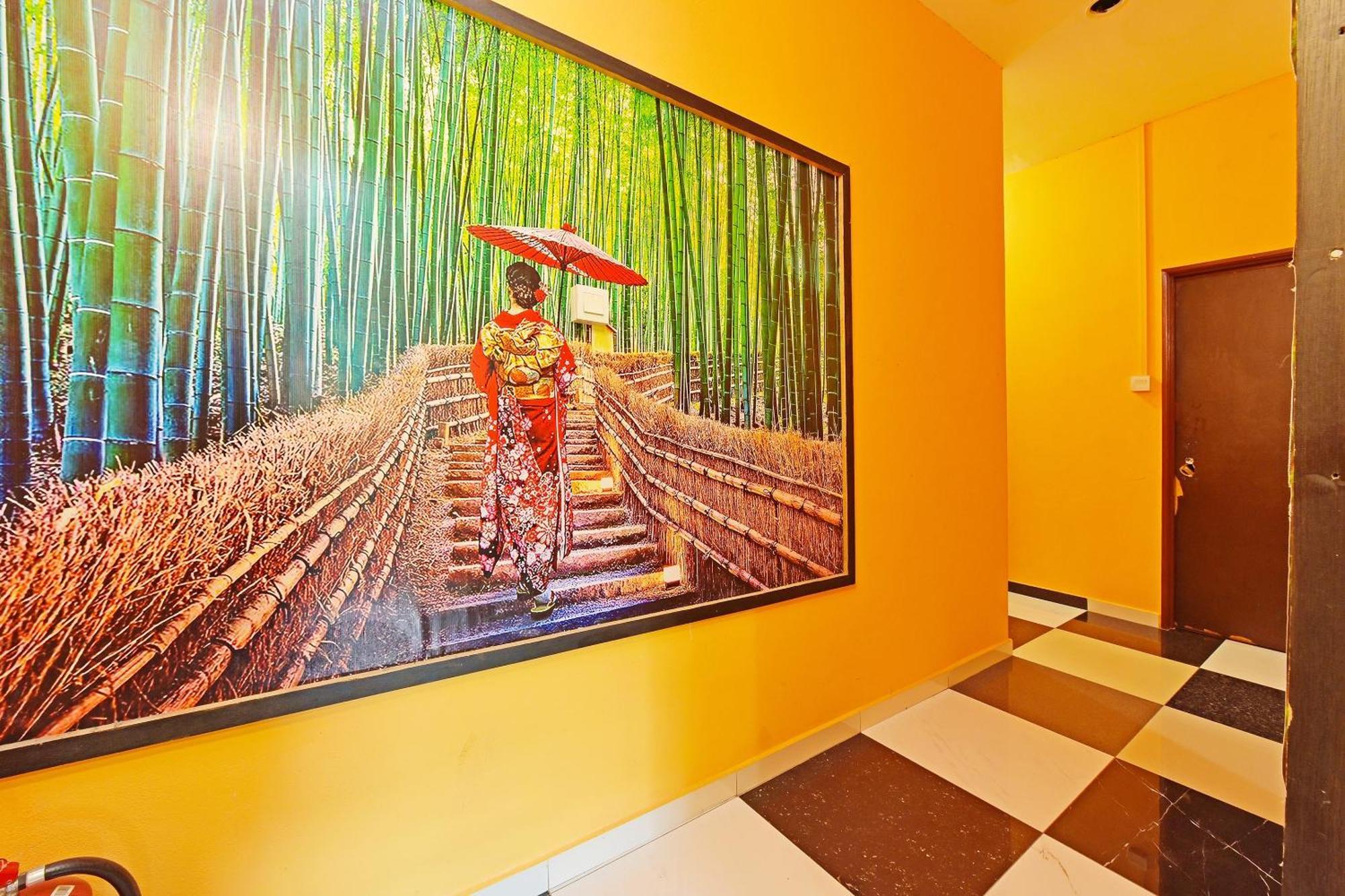 Oyo 873 Bamboo Inn Batu Feringgi Buitenkant foto