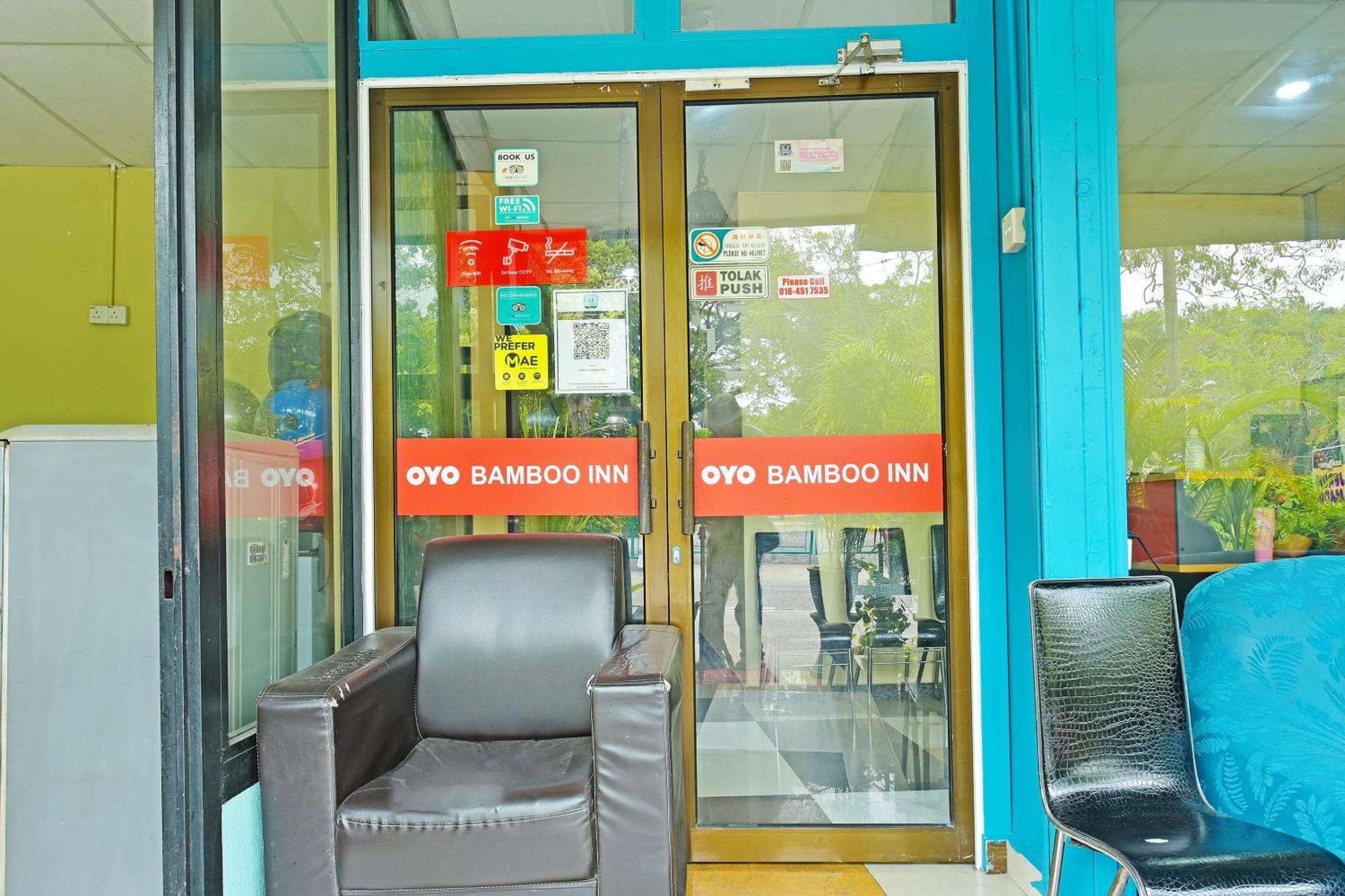 Oyo 873 Bamboo Inn Batu Feringgi Buitenkant foto